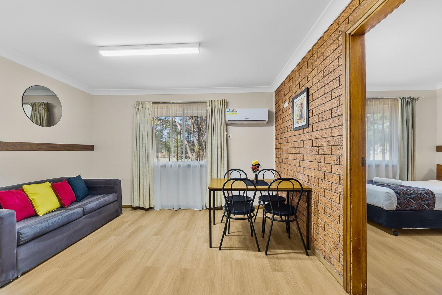 Castlereagh Motor Inn Gilgandra Extérieur photo